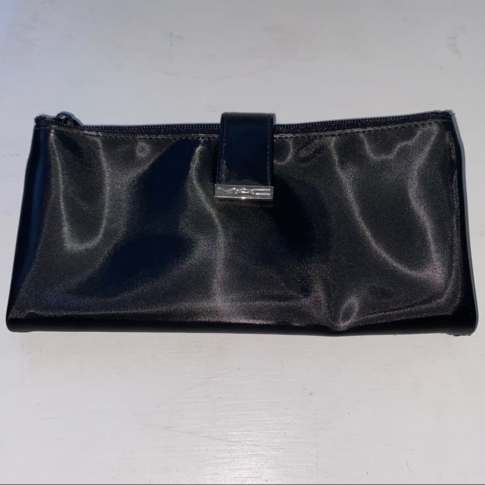 MAC makeup tool brush nylon bag zip Like New